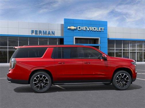 2025 Chevrolet Suburban RST