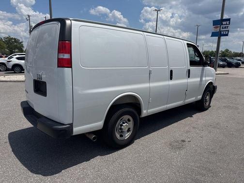 Summit White 2025 Chevrolet Express 2500 Work Van