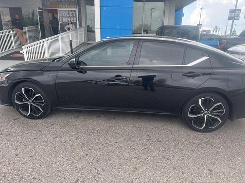 2024 Nissan Altima 2.5 SR