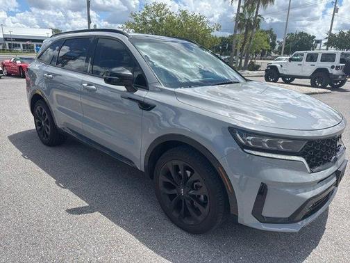 2022 Kia Sorento SX