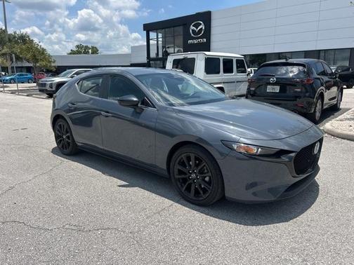 2025 Mazda Mazda3 Carbon Edition