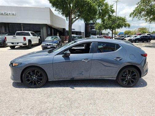 2025 Mazda Mazda3 Carbon Edition