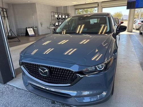 2021 Mazda CX-5 Carbon Edition