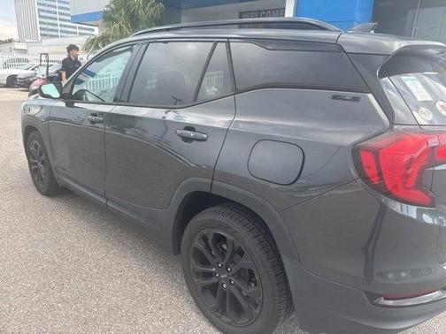 2021 GMC Terrain SLE