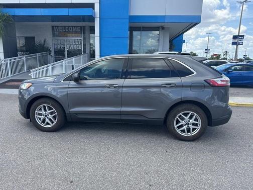 2021 Ford Edge SEL