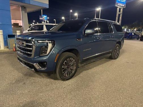 2025 GMC Yukon XL Elevation