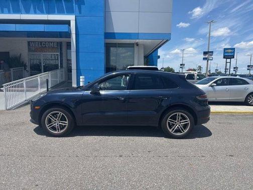 2019 Porsche Macan Base