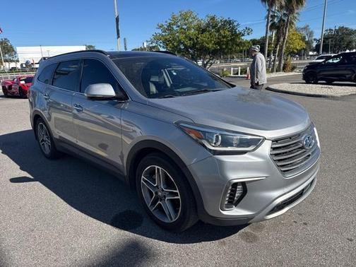 2017 Hyundai SANTA FE SE Ultimate