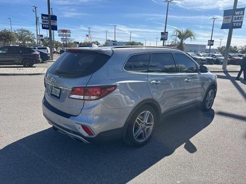 2017 Hyundai SANTA FE SE Ultimate