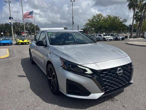 2023 Nissan Altima 2.5 SR