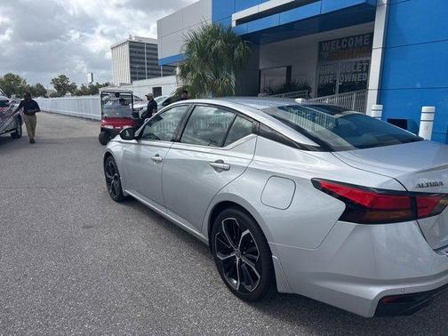 2023 Nissan Altima 2.5 SR