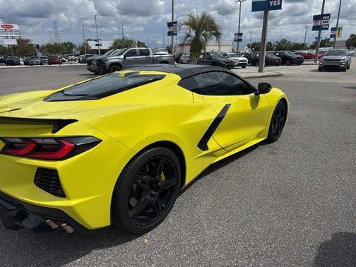 2022 Chevrolet Corvette Stingray w/2LT