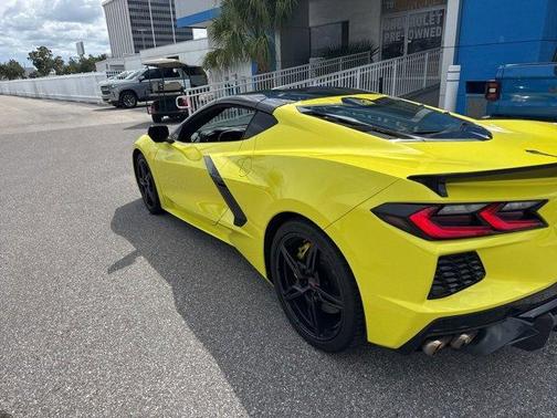 2022 Chevrolet Corvette Stingray w/2LT