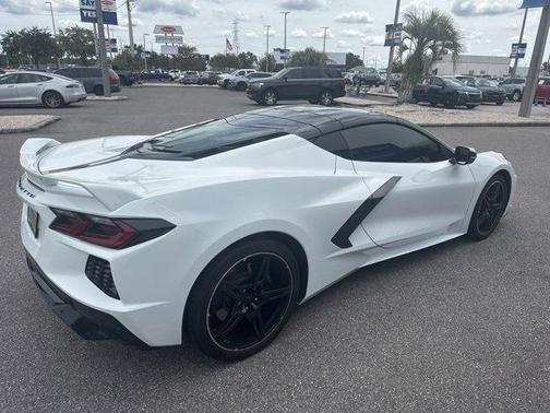 2023 Chevrolet Corvette Stingray w/1LT