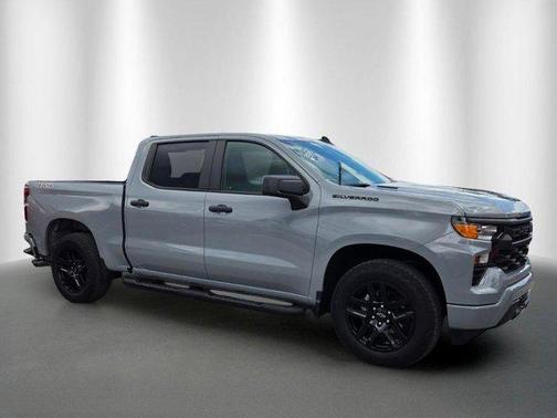 Slate Gray Metallic 2025 Chevrolet Silverado 1500 Custom