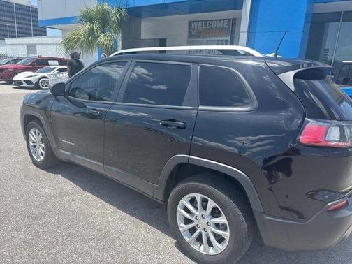 2021 Jeep Cherokee Latitude