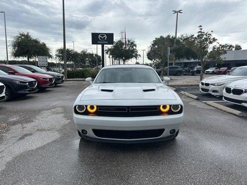 2015 Dodge Challenger SXT Plus