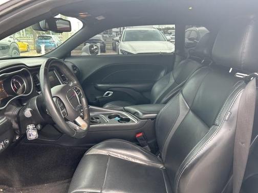 2015 Dodge Challenger SXT Plus