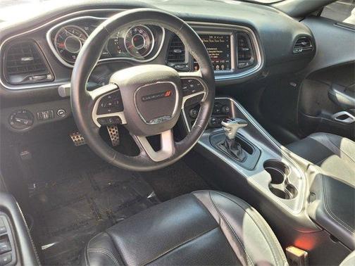 2015 Dodge Challenger SXT Plus