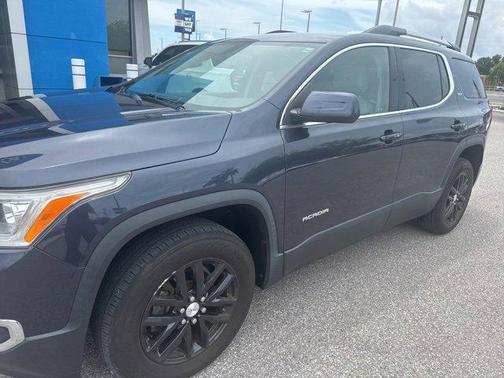 2019 GMC Acadia SLT-1