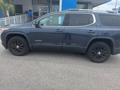 2019 GMC Acadia SLT-1