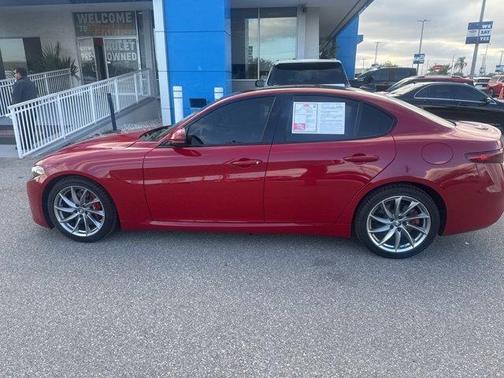 2022 Alfa Romeo Giulia Ti