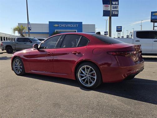 2022 Alfa Romeo Giulia Ti