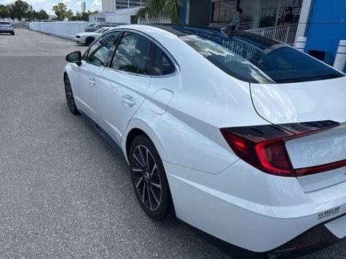 2020 Hyundai SONATA SEL Plus