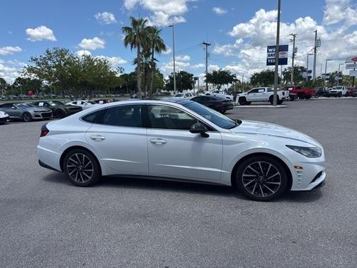 2020 Hyundai SONATA SEL Plus
