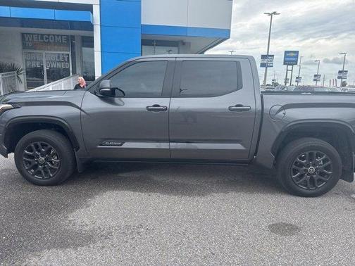 2024 Toyota Tundra Platinum