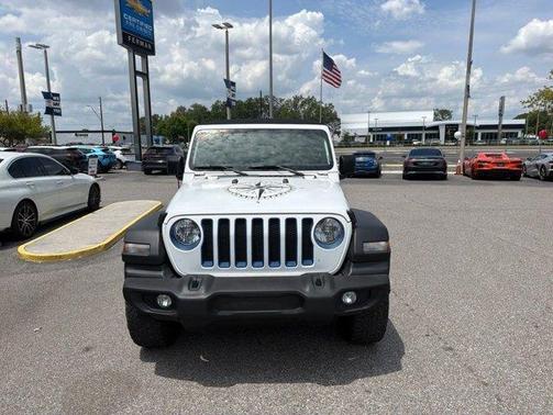 Bright White Clearcoat 2018 Jeep Wrangler Unlimited Sport