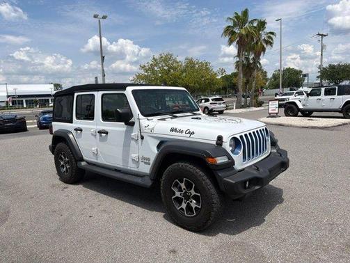 Bright White Clearcoat 2018 Jeep Wrangler Unlimited Sport