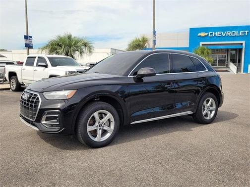 2024 Audi Q5 40 Premium