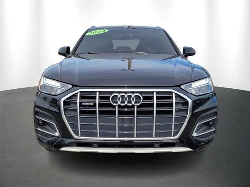 2024 Audi Q5 40 Premium