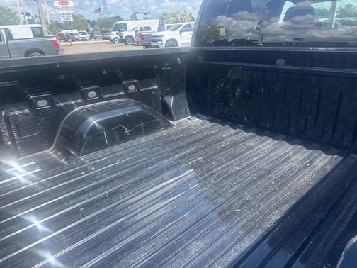 Black 2022 Chevrolet Silverado 1500 Limited Custom