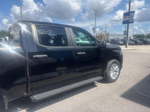 Black 2022 Chevrolet Silverado 1500 Limited Custom