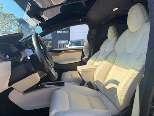 2020 Tesla Model X Long Range