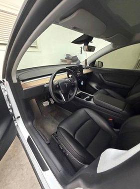 White 2022 Tesla Model Y Performance
