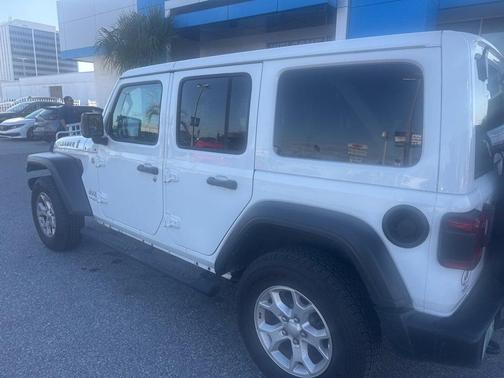 2021 Jeep Wrangler Unlimited Sport