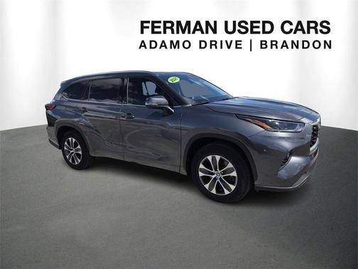 2021 Toyota Highlander XLE