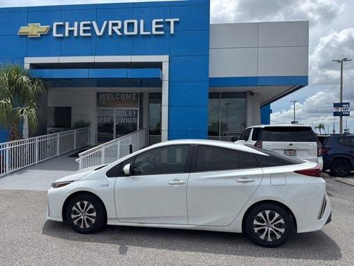 2021 Toyota Prius Prime LE