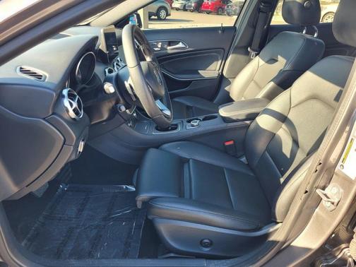 2018 Mercedes-Benz GLA 250 Base