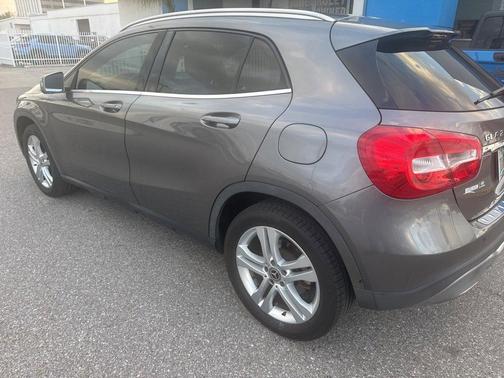 2018 Mercedes-Benz GLA 250 Base