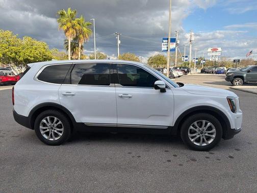 2021 Kia Telluride LX