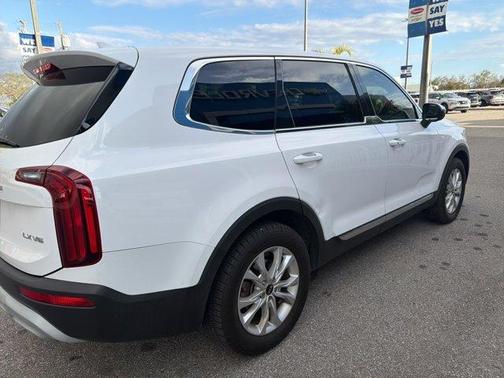 2021 Kia Telluride LX
