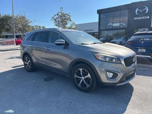 2017 Kia Sorento EX