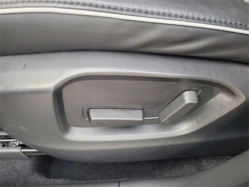 2025 Mazda CX-5 Select