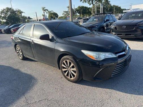 2016 Toyota Camry XLE