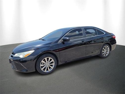 2016 Toyota Camry XLE