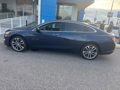 2022 Chevrolet Malibu Premier